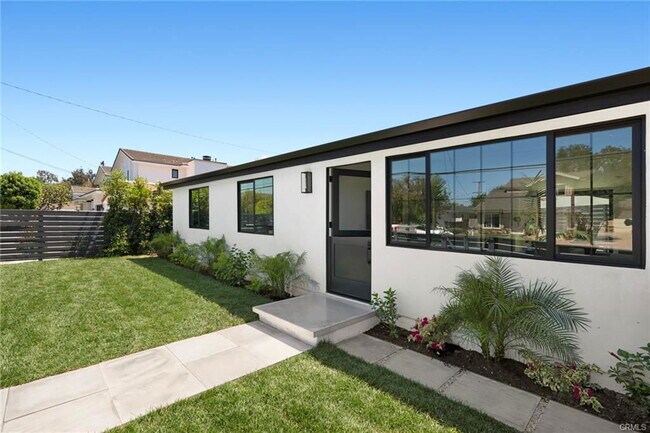 Building Photo - 221 Monte Vista Ave