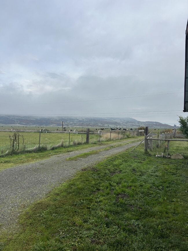 Foto del edificio - 11505 Table Rock Rd