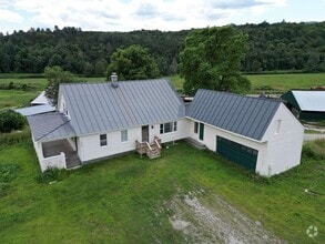 Building Photo - 3009 VT-12A