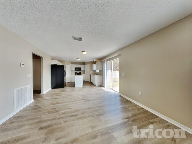 Foto del edificio - 3691 Wellington Ln