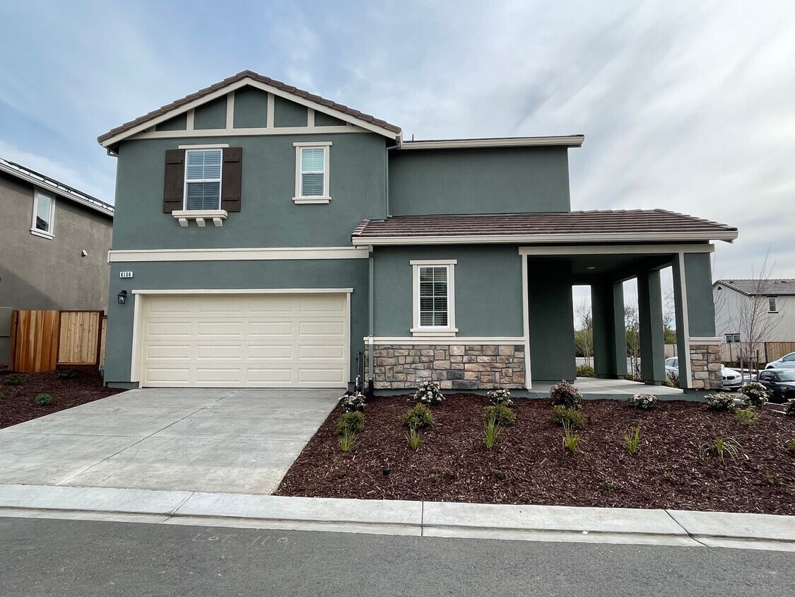 Foto principal - 6156 Olive Pl