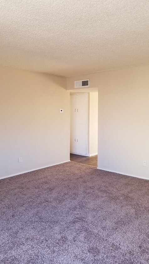 Foto del edificio - 3613 Leeds Ln