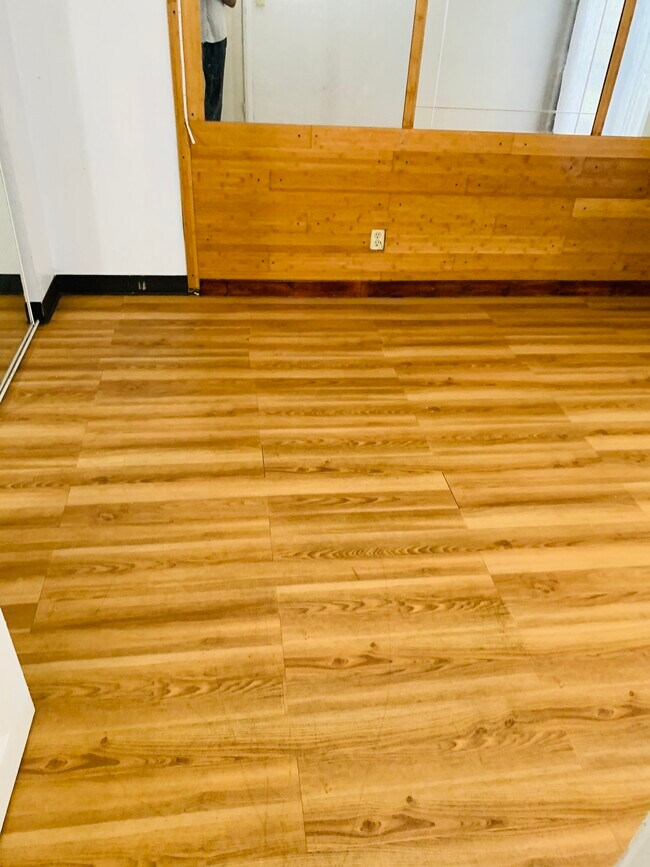 Foto del edificio - 87-131 Helelua St