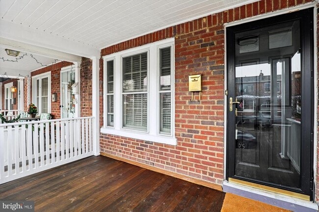 Building Photo - 118 N Peyton St