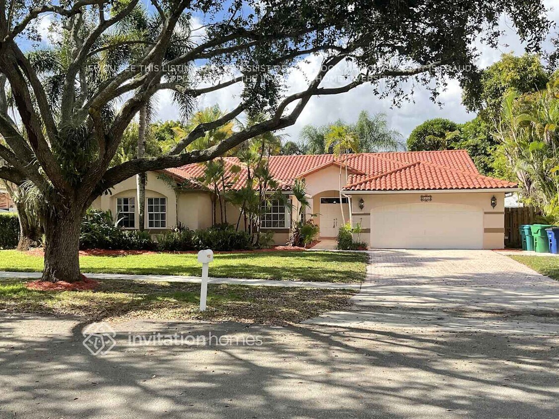 Foto principal - 3464 Barbados Ave