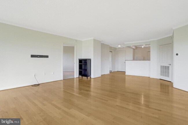 Foto del edificio - 3101 N Hampton Dr