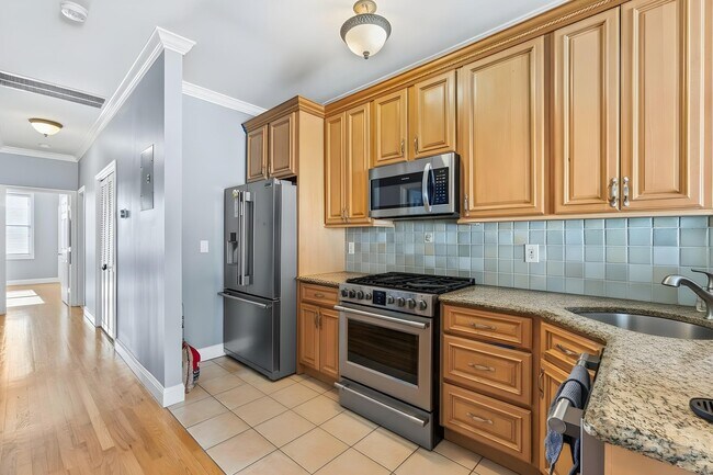 Foto del edificio - 437 2nd St