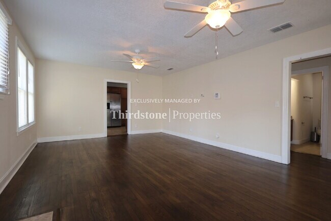 Building Photo - 3944 Herschel St