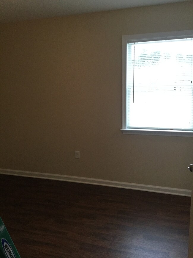 Building Photo - Newly constructed 1 bedroom/1 bath unit in...