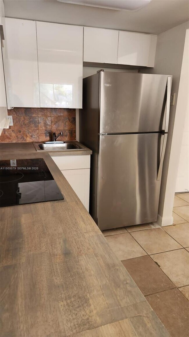 Foto del edificio - 8600 SW 109th Ave