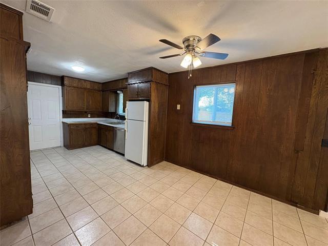 Foto del edificio - 4923 Geddes Ave