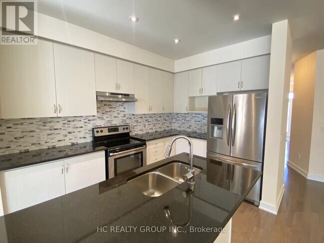 Building Photo - 77 Denarius Cresent