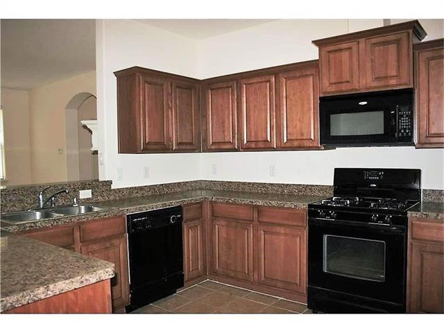 Building Photo - 232 Seva Ct