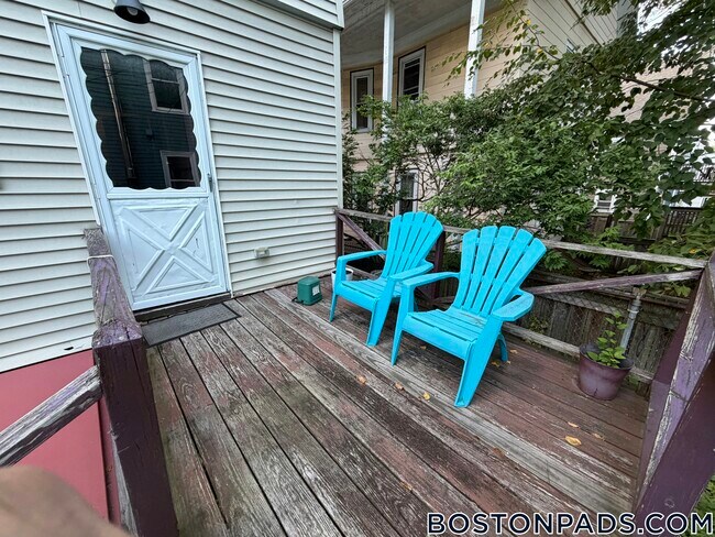 Building Photo - 113 Fresh Pond Pkwy