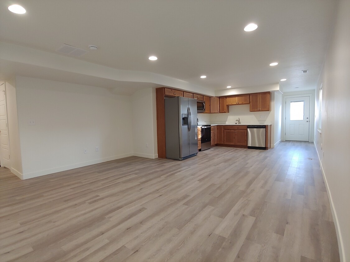 Foto principal - 591 S Emerald Ln