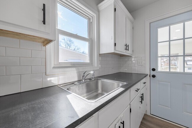 Foto del edificio - 4924 Greenwood St