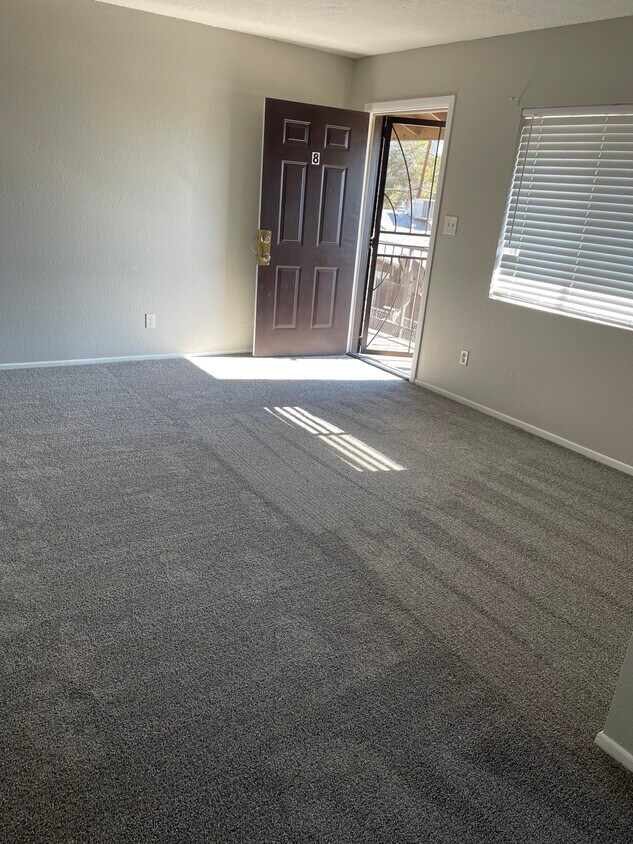 Foto principal - 8922 N 11th St