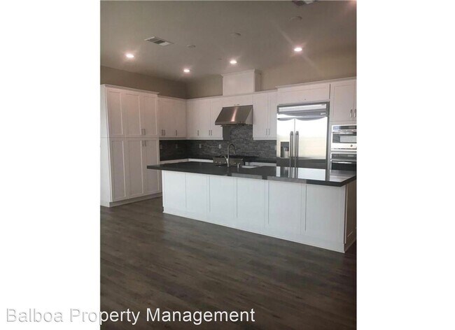 Building Photo - 3 br, 2.5 bath House - 127 Stellar
