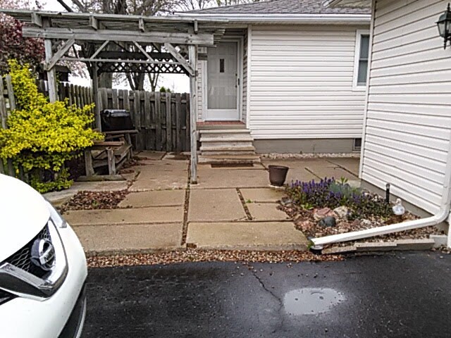 Foto principal - 4998 Elm St