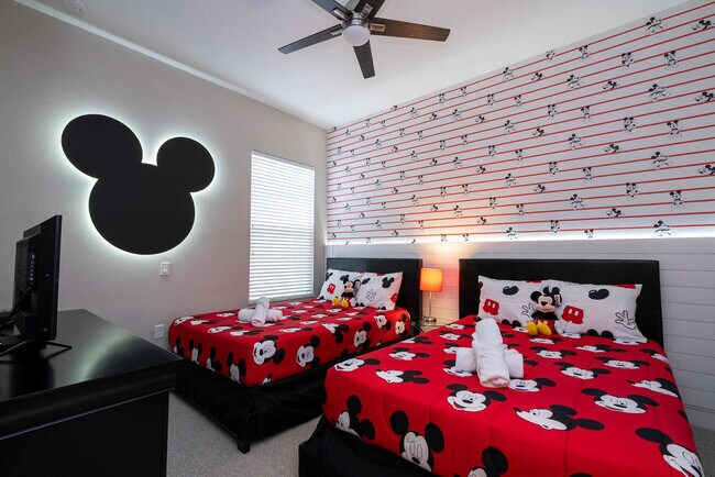 Foto del edificio - 7592 Sunny Dreams Ln