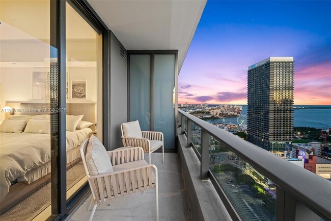 Photo - 601 NE 1st Ave Apartment