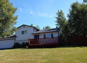 Building Photo - 11801 Suncrest Dr