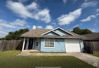 Building Photo - 2201 Purser Dr
