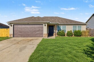 Building Photo - 1321 Apollo Dr