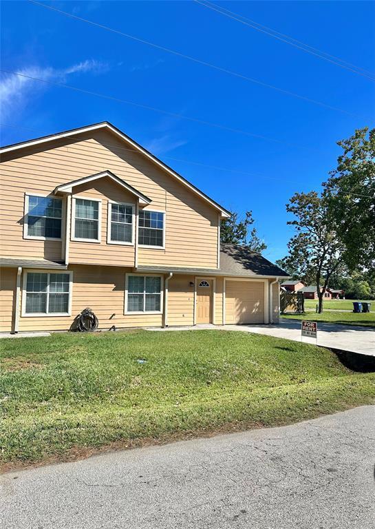 403 N Howard St Unit 2, Tomball, TX 77375 Room for Rent in Tomball