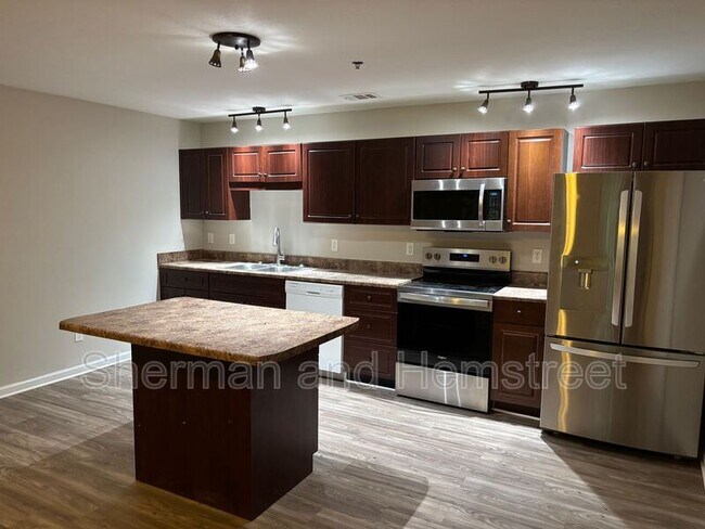 Building Photo - 3301 London Ct SW