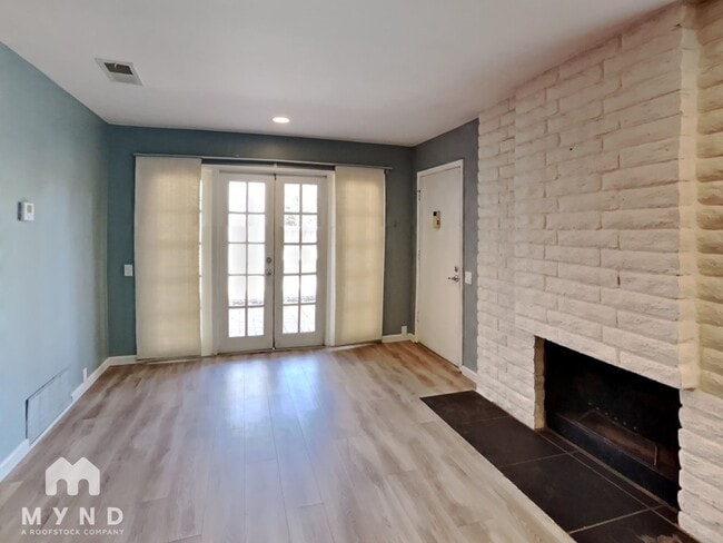 Building Photo - 7732 Camino Noguera