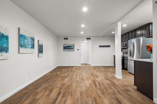 Photo - 2808 Escada Dr Apartment