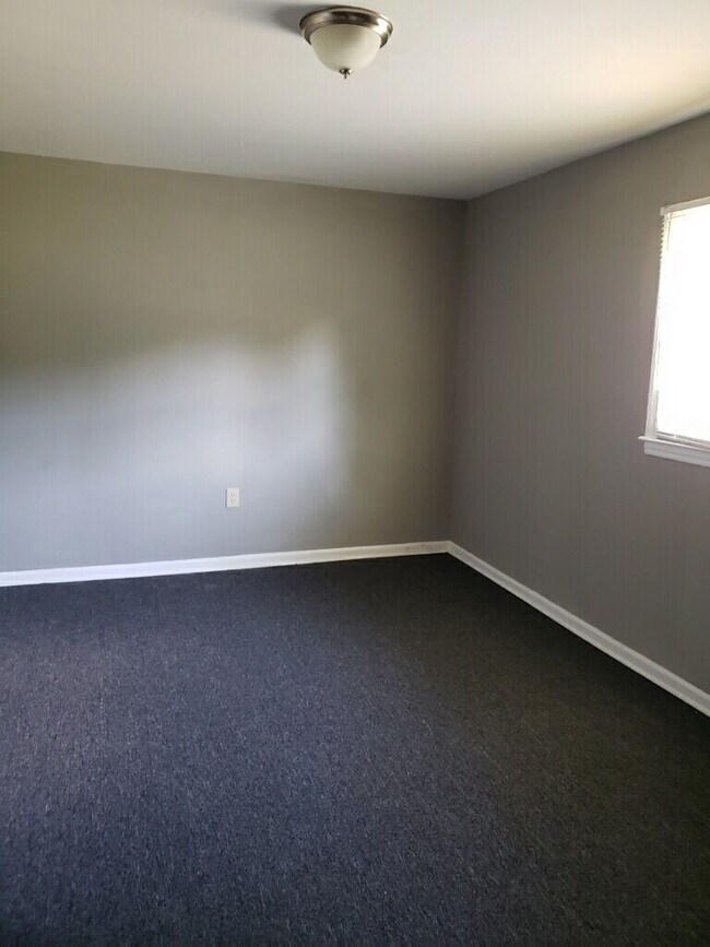 Foto del edificio - 1410 Moonlite Ave