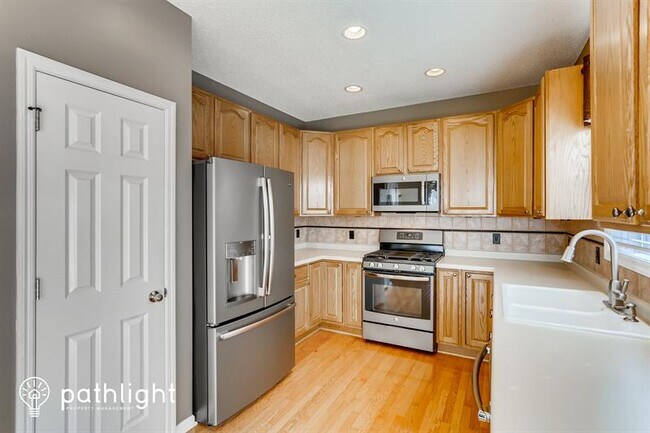 Building Photo - 9125 Olive Lane N, Maple Grove, MN, 55311