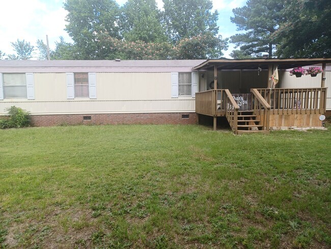 Building Photo - 251 Stoney Point Rd