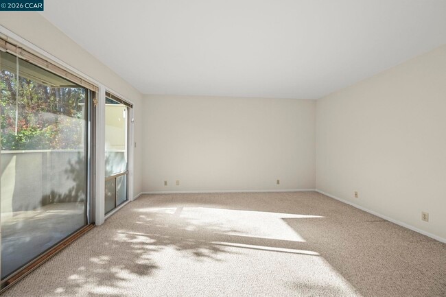 Building Photo - 73 Brookwood Rd