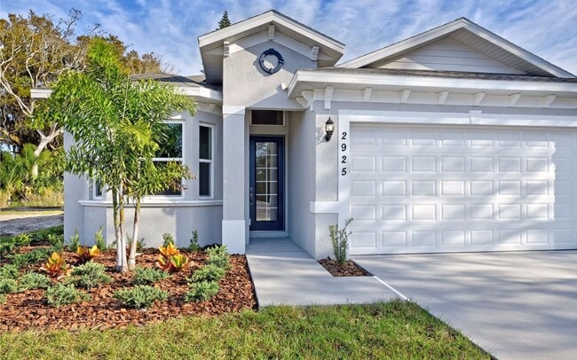 Building Photo - Like new 3/2/2 in small Bradenton community