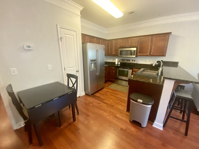 Kitchen - 2310 Elliott Ave