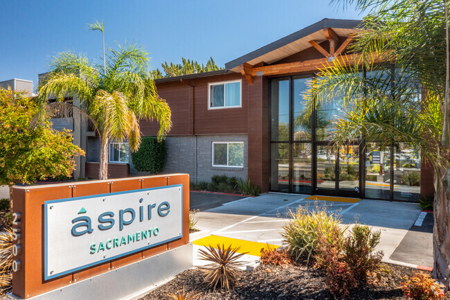 Foto del edificio - Aspire Sacramento Apartments