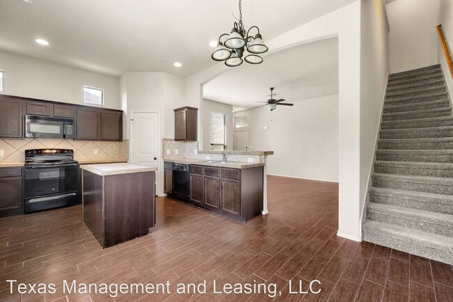 Foto del edificio - 3 br, 2.5 bath House - 570 Creekside Circle