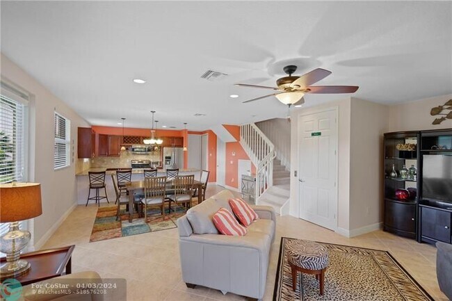 Building Photo - 4080 W Palm Aire Dr