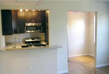 Building Photo - Gorgeous Renovated 1 Bdrm Condo at walk to...