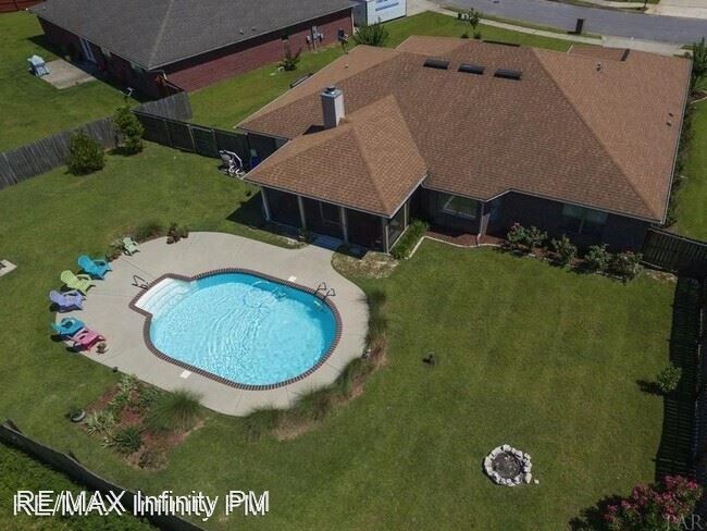 Building Photo - 4 br, 2 bath House - 3896 Elevator Ct