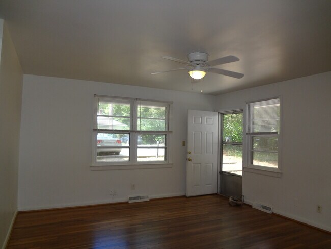 Living room view to front door - 117 Purefoy Rd