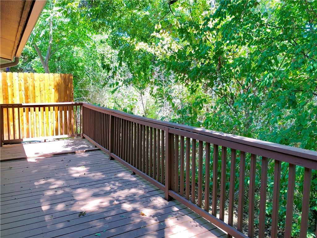 Foto principal - 1903 Fairlawn Ln