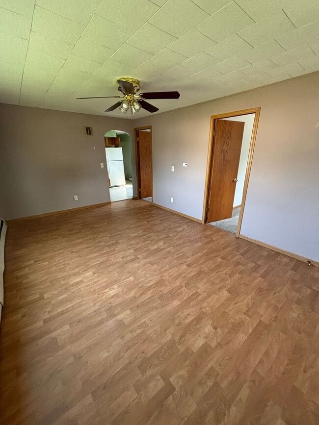 Building Photo - 1034 Pinos St