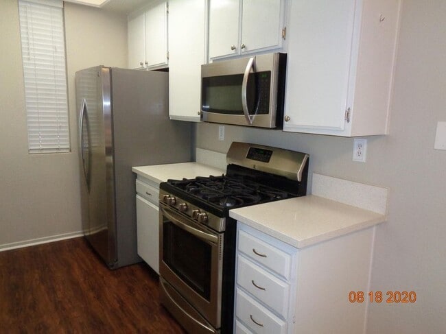 Building Photo - 2817 W Avenue K12