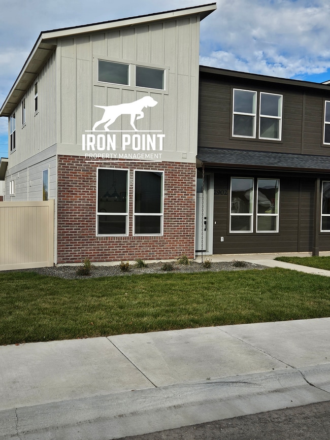 Building Photo - Brand New, Never-Lived-In 3-Bed, 2.5-Bath Townhome in Caldwell, ID – $500 Holiday Move-In Special!