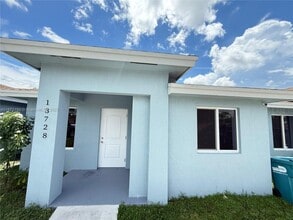 Building Photo - 13728 SW 258th Ln