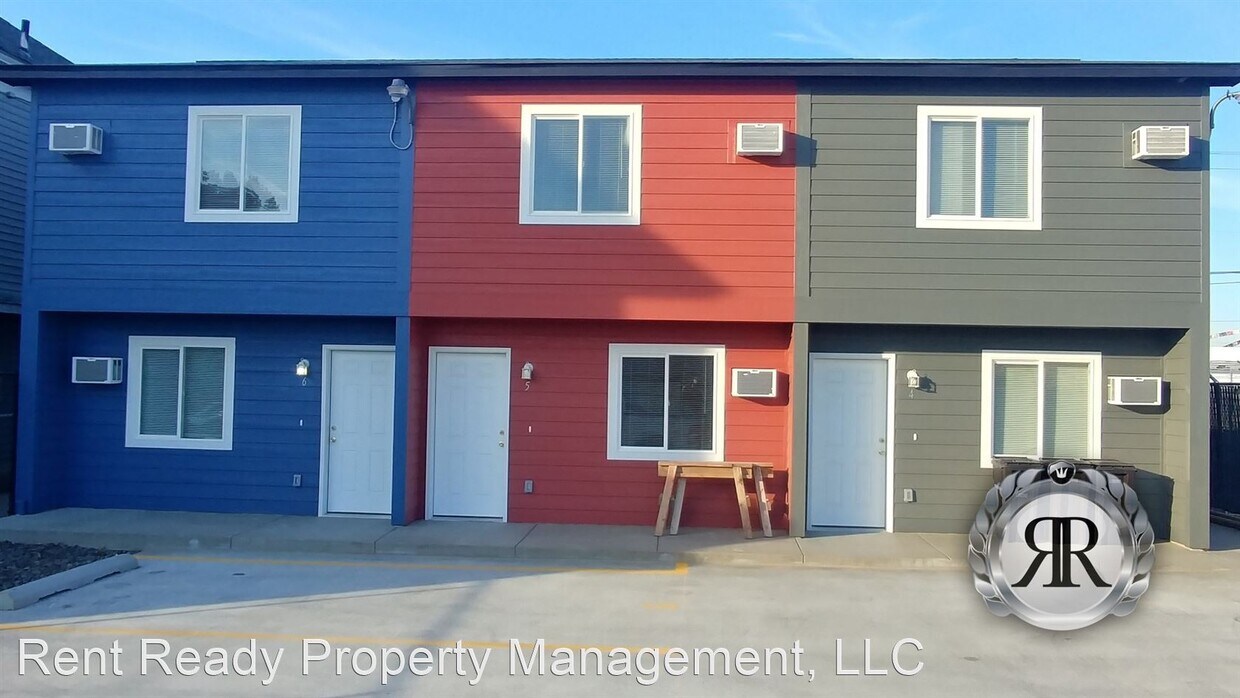 Foto principal - 412 S 2nd St